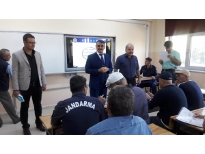 Çavdarhisar’da Okul Servisi Şoförleri Bilgilendirildi