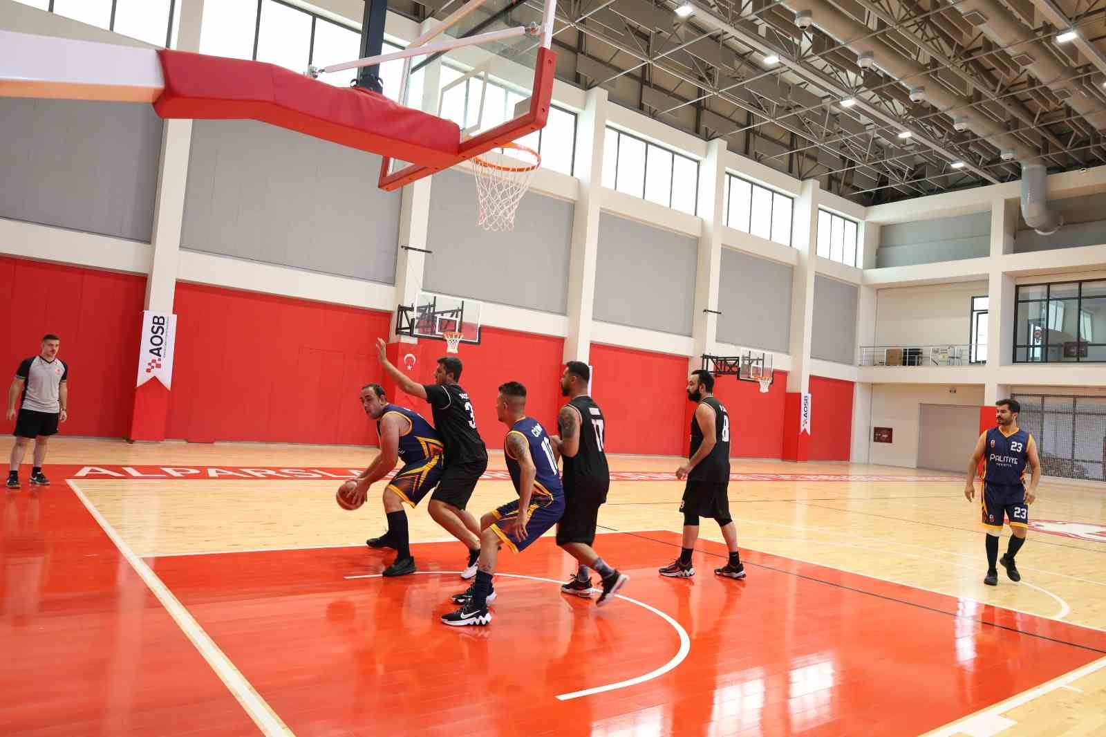aosb-de-basketbol-heyecani-basladi