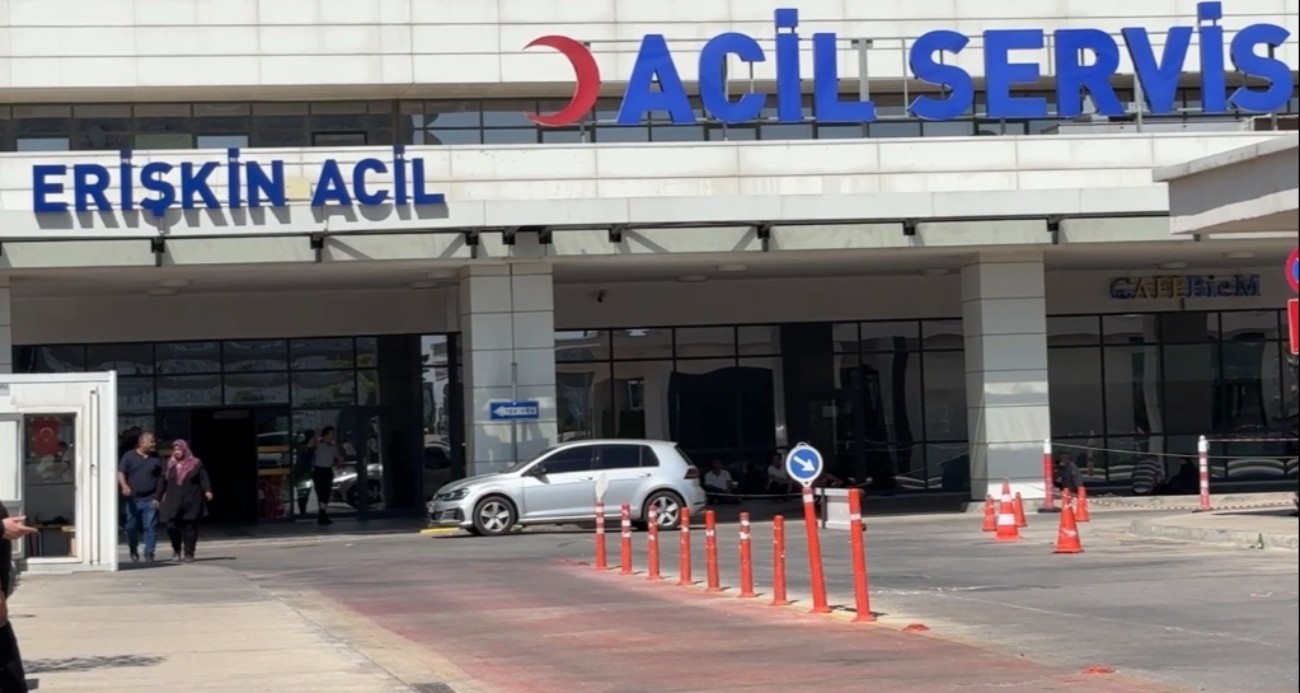 gaziantep-te-cocuklarin-kavgasina-aileleri-dahil-oldu-1-olu-5-yarali