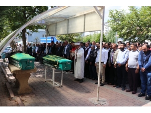 Cinayete Kurban Giden Şahıs Toprağa Verildi