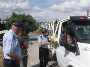Gebze’de Zabıta Ekiplerinden Gürültü Kirliliği Denetimi