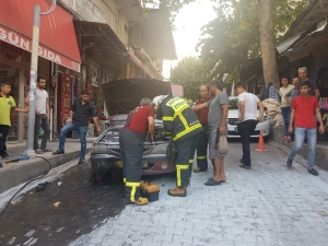 Seyir Halindeki Otomobil Alev Aldı