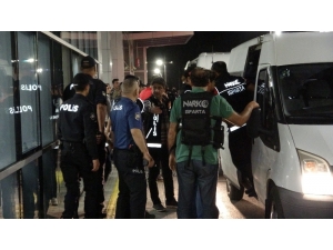 Isparta’da 13 Adrese Eş Zamanlı ‘Zehir Taciri’ Baskını: 17 Gözaltı