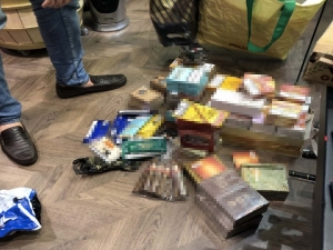 İstanbul’da Sigara Ve Nargile Tütününün De Aralarında Olduğu Binlerce Kaçak Ürün Ele Geçirildi