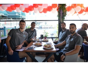 Efelere Kahvaltı Morali