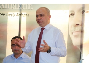 Ak Parti’li Mersinli Kula’da Ziyaretlerde Bulundu