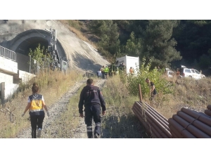 Kılavuz Tren Raydan Çıktı, 2 Makinist Yaşamını Yitirdi