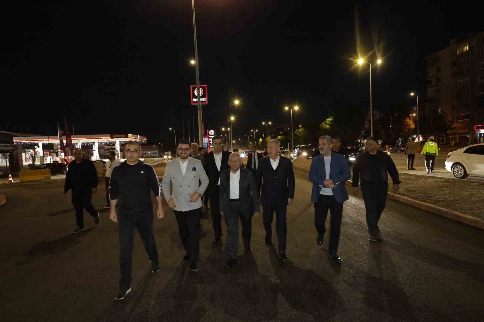 dsi-yeni-sanayi-katli-kavsagi-nda-gece-yarisi-mesaisi