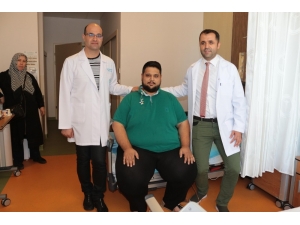 230 Kiloluk Hastaya Ameliyat