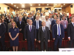 Gazi Üniversitesi Ev Sahipliğinde ’29. Uluslararası Mobilya Endüstrisi Konferansı’ Başladı