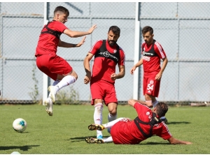 Sivasspor’da Trabzonspor Mesaisi Devam Ediyor