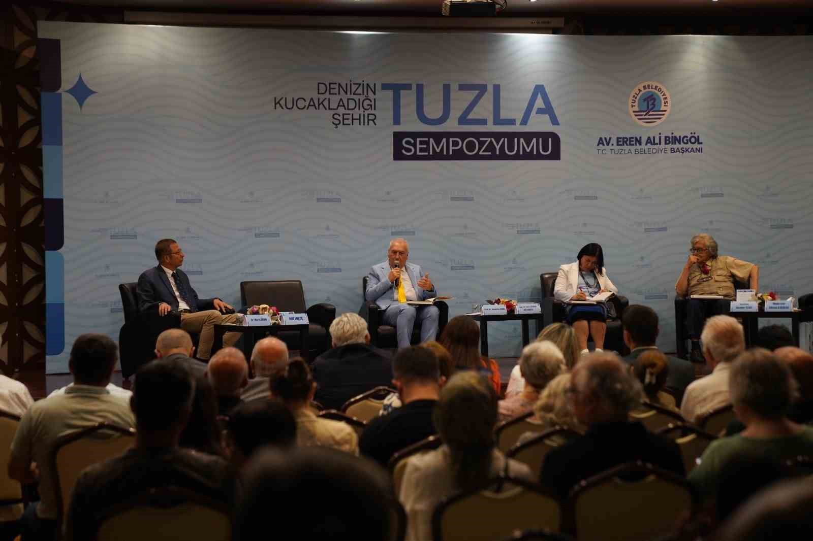 denizin-kucakladigi-sehir-tuzla-sempozyumu-nda-tuzla-nin-2-bin-500-yillik-tarihi-ele-alindi