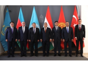 Macaristan Başbakanı Orban, Bakan Çavuşoğlu’nu Kabul Etti