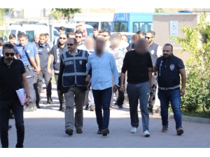 Üniversitedeki Silahlı Kavgada 2 Tutuklama