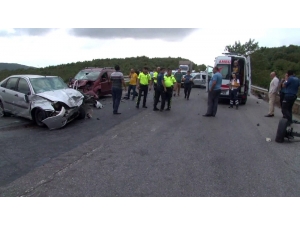 Kuzey Marmara Otoyolu Ali Bahadır Bağlantı Yolunda Zincirleme Kaza Meydana Geldi. Kaza Sonucu Ölü Ve Yaralıların Olduğu Öğrenildi.