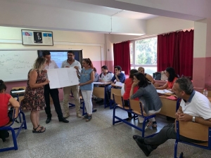 Öğretmenlere Mesleki Yeterliliklerini Geliştirme Semineri