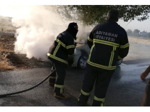 Park Halindeki Otomobil Yandı