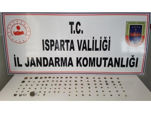 Isparta’da Roma Dönemi’ne Ait Çok Sayıda Sikke, Yüzük Ve Metal Obje Ele Geçirildi