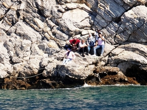 Koyda Tekne Beklerken Yakalandılar