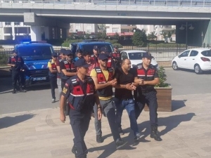 Belediye Başkanının Evine Silahlı Saldırıya 4 Tutuklama