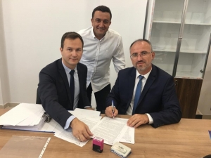 Müdür Cura, Yenep İmza Törenine Katıldı