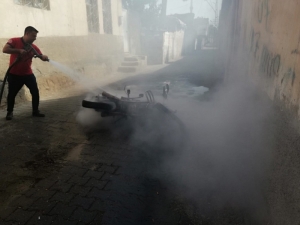 Seyir Halindeki Motosiklet Alev Aldı