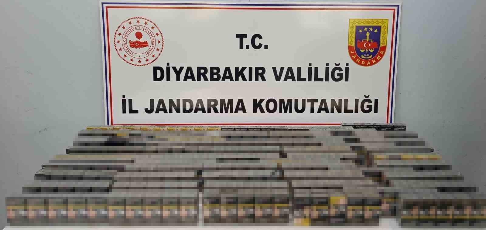 diyarbakir-da-7-bin-494-paket-kacak-sigara-ele-gecirildi-52-supheli-hakkinda-islem-yapildi