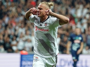 Kartal’da Savunma Krizi