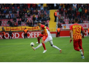 Süper Lig: İ.m.kayserispor: 1 - Y.denizlispor: 1 (Maç Sonucu)