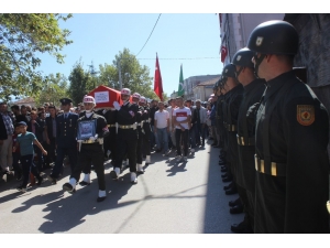Bursa Şehidini Dualarla Son Yolculuğuna Uğurladı