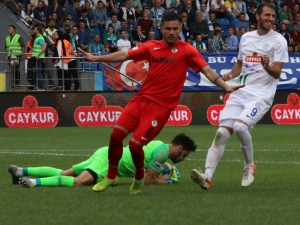 Süper Lig: Çaykur Rizespor: 1 - Gazişehir Gaziantep Fk: 2 (Maç Sonucu)