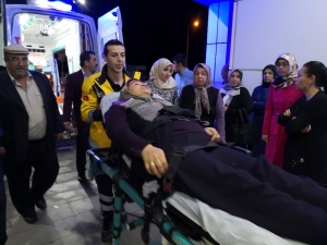 Aksaray’da Otomobil Şarampole Düştü: 2 Yaralı