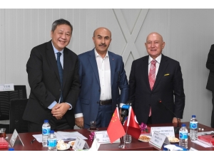 Vali Demirtaş: "Adana, Marmara’ya Alternatif Tek Endüstri Bölgesi"