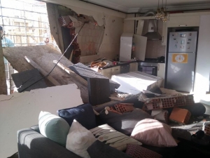 Acıbadem’de İnşaatın Beton Kalıbı Bitişik Binadaki Dairenin Duvarından İçeri Girdi