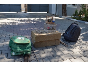 Saka Kuşu Avlayan 2 Kişiye 9 Bin 800 Tl Ceza