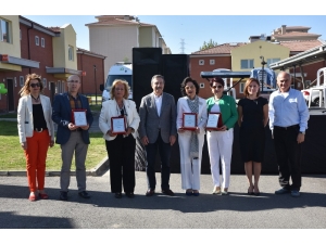 Alzheimer Hastalarına Tepebaşı’nda Sahip Çıkılıyor