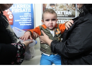 Minik Eymen’in Çığlıkları Marketi İnletti