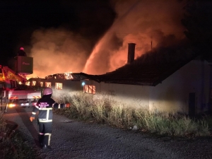 Çorum’da Korkutan Depo Yangını