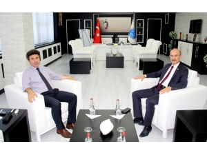 Emniyet Müdürü Şenses’ten Rektör Karacoşkun’a Veda Ziyareti