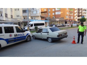 Olay Yerine Giden Polis Aracına Otomobil Çarptı
