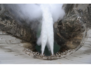 Deriner Barajı’nda Elektrik Üretimi 11 Milyar Kw’yi Geçti