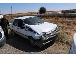 Babasının Kaza Yaptığını Öğrenince Gaza Bastı, Kendisi De Kaza Geçirdi