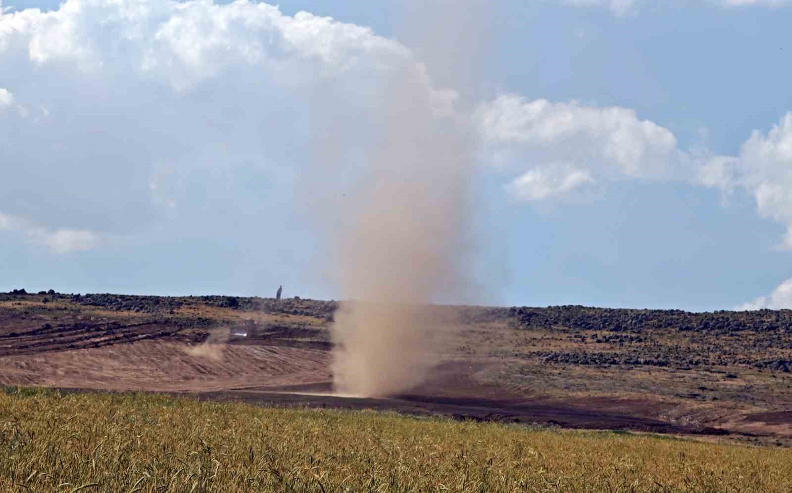 ahlat-ta-hortum-kameraya-yansidi