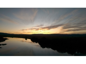 Ardahan’da Gökyüzü Turuncuya Büründü