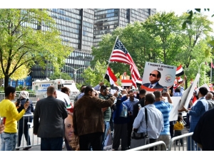 New York’ta, Sisi Karşıtı Gösterilerde Gergin Anlar Yaşandı