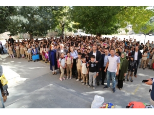 Niğde Belediyesinden Okullar Arası Atık Toplamaya Yarışması