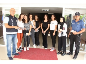Kula İlçe Emniyetten Öğrencilere Bilgilendirme Broşürü