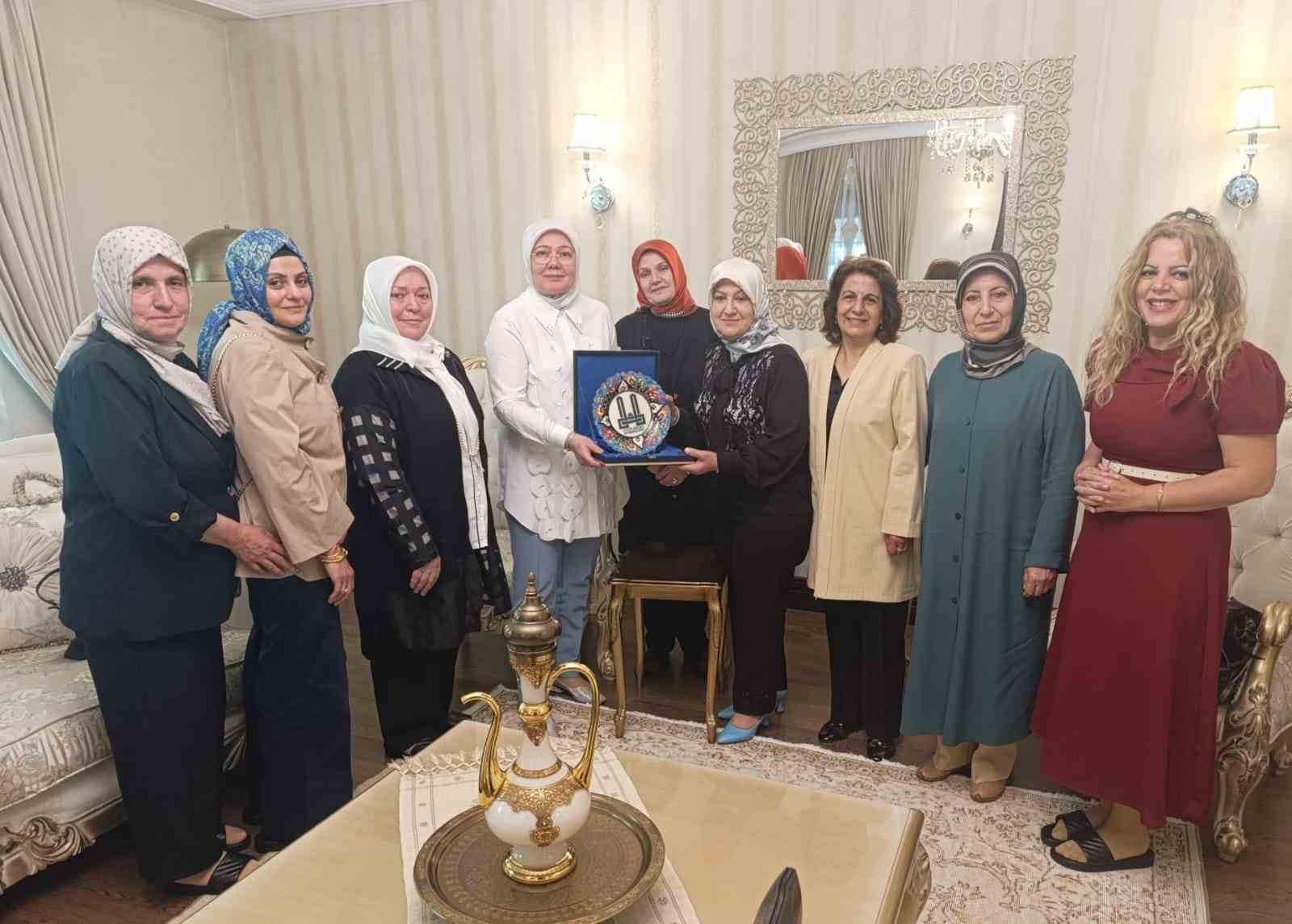 kadin-meclisi-nden-aile-ve-toplum-odakli-istisare