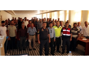 Midyat’ta Servis Şoförlerine Yönelik Eğitim Semineri