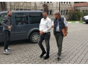 Başkasının Kimliğiyle Kredi Çekmek İsteyenin Yanında Bulunan Serbest Bırakıldı